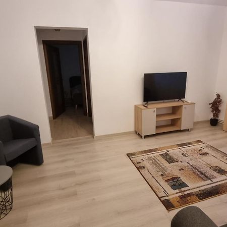 טורדה Comodo Apartment מראה חיצוני תמונה